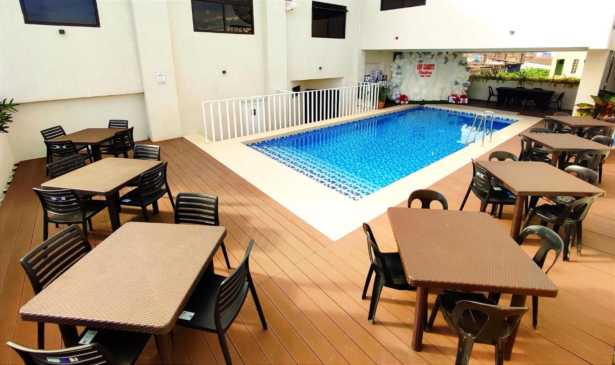 Rudolfo Suites Roxas City Buitenkant foto